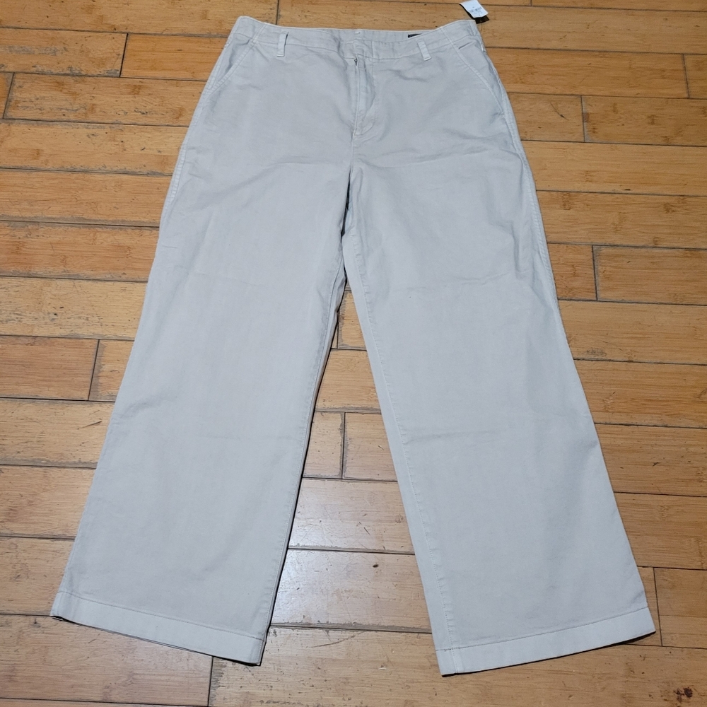 GAP Highrise Loose Khaki Jeans Women's Size14 NWT